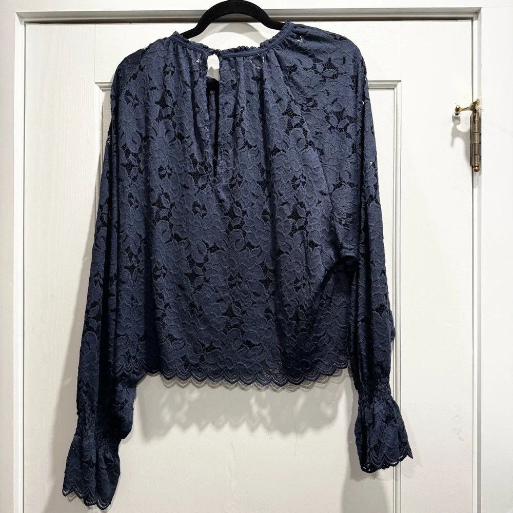 Free People Olivia Floral‎ Lace Top Navy Blue Medium Boho Sheer Peasant Cottage